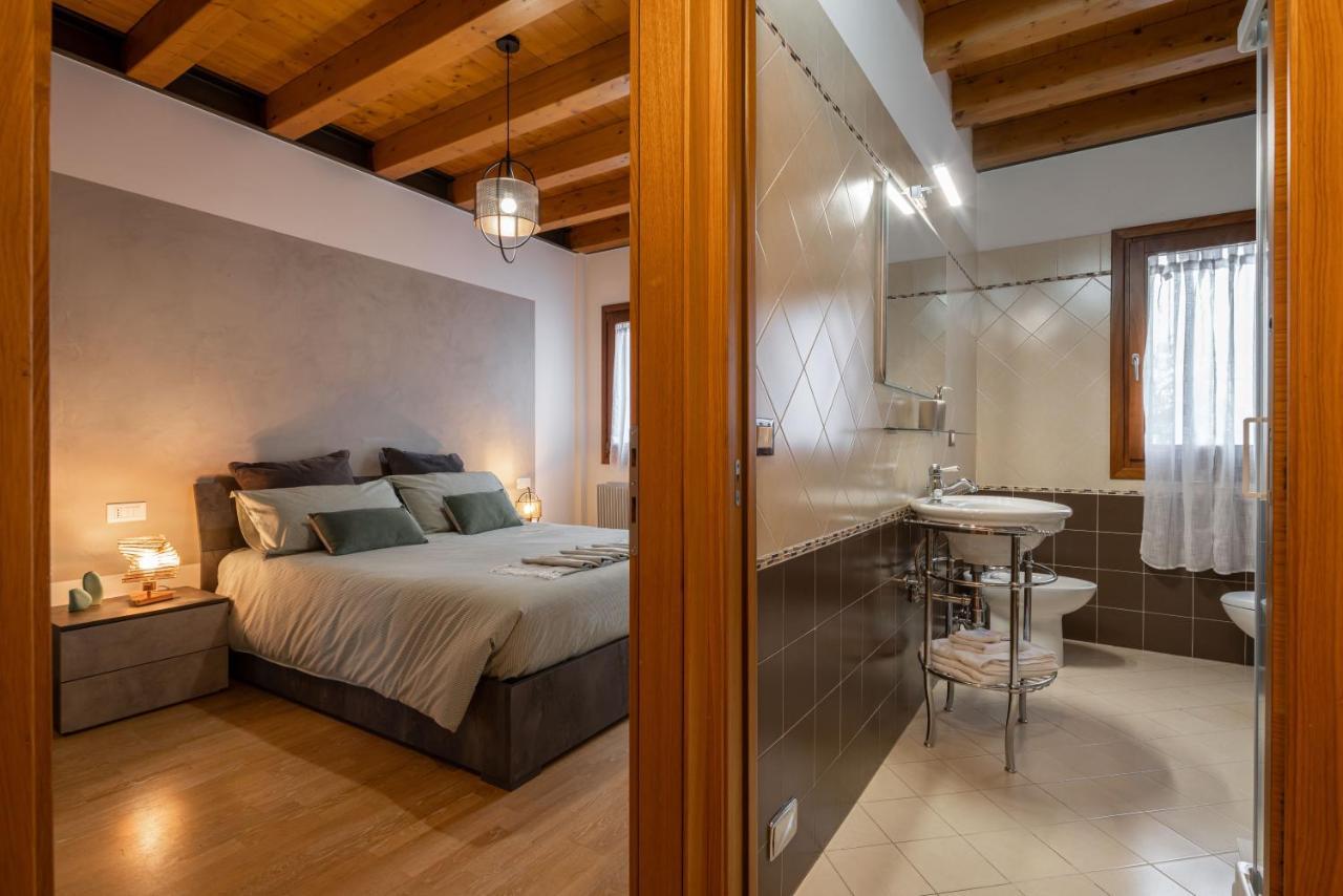 Venezia-Suite HemingwayA Pochi Passi Outlet Noventa di Piave Exteriör bild