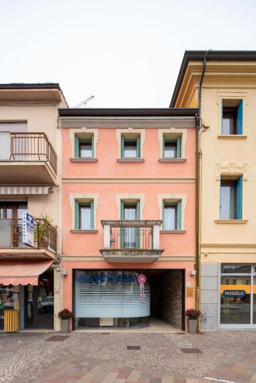 Venezia-Suite HemingwayA Pochi Passi Outlet Noventa di Piave Exteriör bild